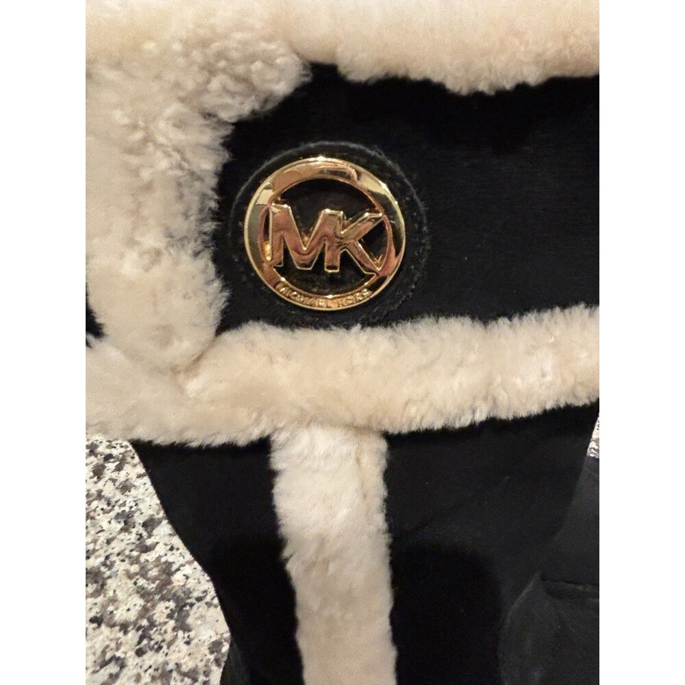 Michael Kors Winter Boots Suede Shearling Sz 8 Black With White Fur Trim - Flaw - Picture 2 of 11